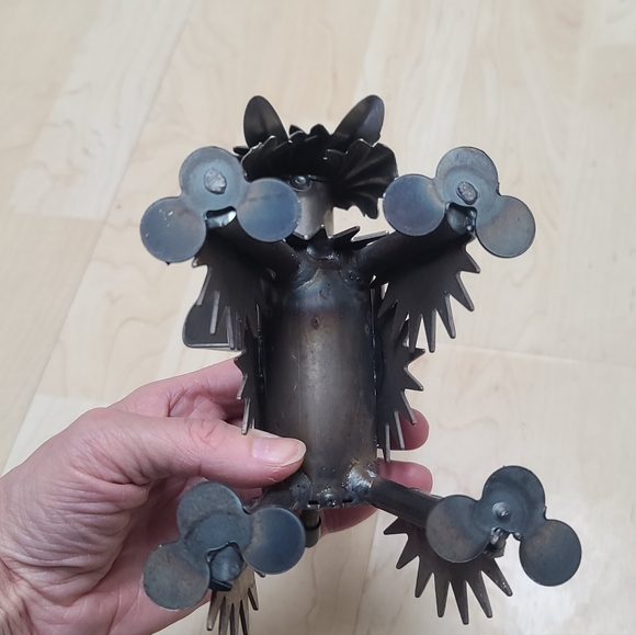 Welded Yardbord Metal Dog Sculpture - Picture 7 of 9